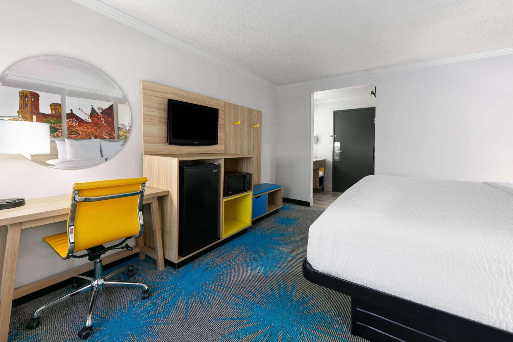 Days Inn By Wyndham פורט סמית' מראה חיצוני תמונה